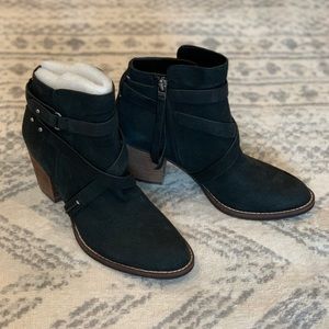 Sam Edelman brand new black suede booties!